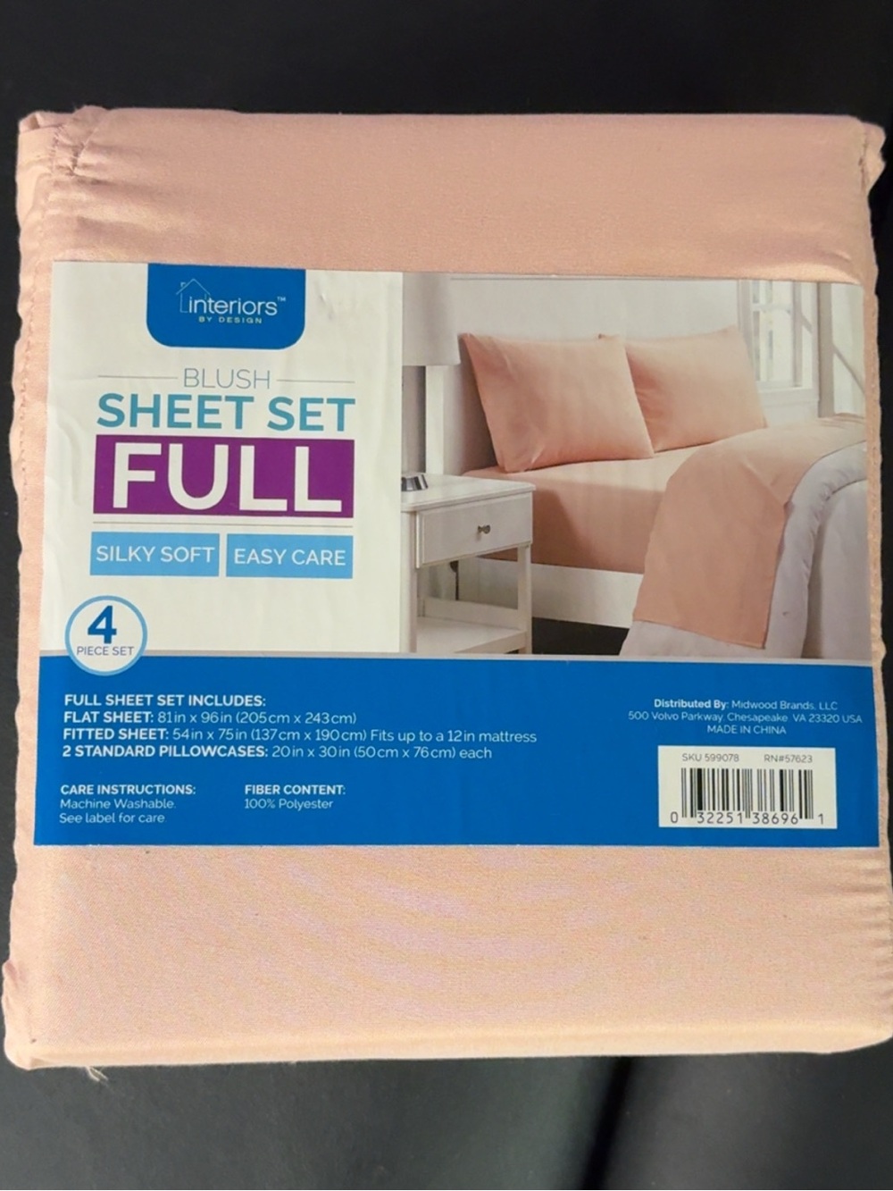 NWT Interiors by Design FULL size complete bedding set in beautiful blush color